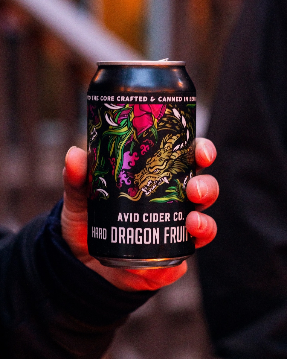 ｱｳﾞｨｯﾄﾞｻｲﾀﾞｰ ﾄﾞﾗｺﾞﾝﾌﾙｰﾂ 355ml 6缶 | すがや魅惑の麦酒